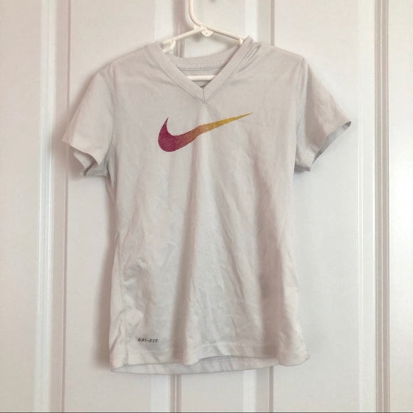 Nike Girls’ White Dri-Fit Tee - Picture 1 of 4